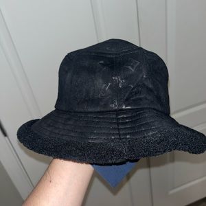 Louis Vuitton Hat 2021